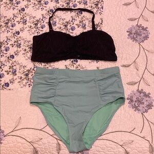 Forever 21 Black and Green Bra Swimsuit Set- Read Description